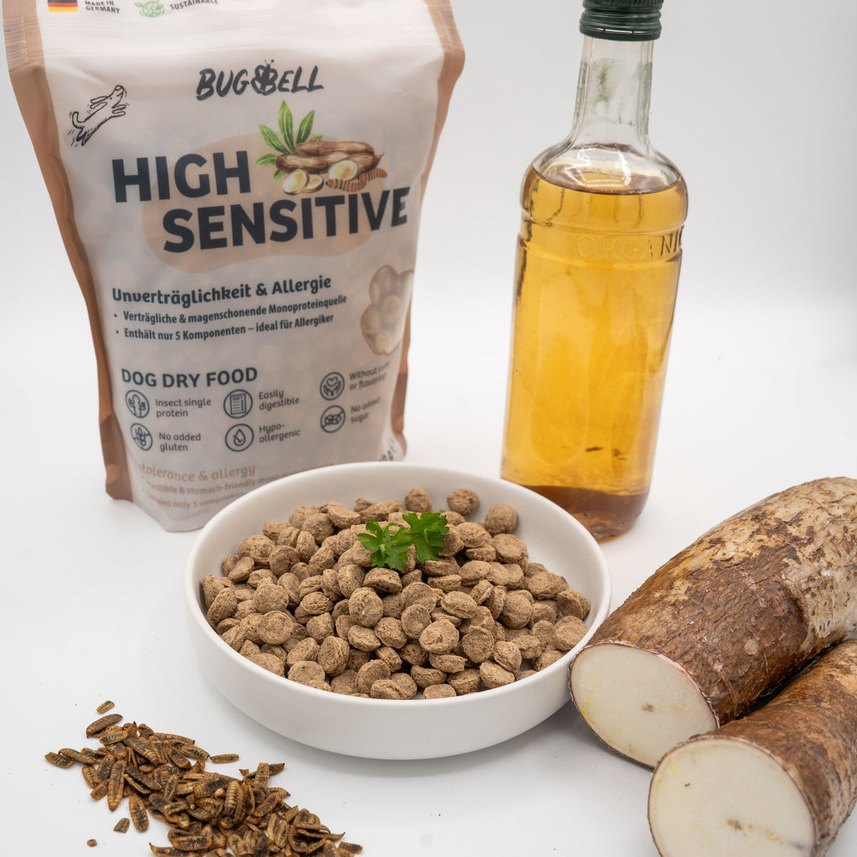 BugBell High Sensitive: Hypoallergenes Trockenfutter für Hunde mit Unverträglichkeiten und Allergien. Mit leicht verdaulichem Insektenprotein und nur 5 Zutaten, ideal für empfindliche Mägen. Ohne Gluten, Zucker oder künstliche Zusätze – nachhaltig und schonend für die Gesundheit deines Hundes.